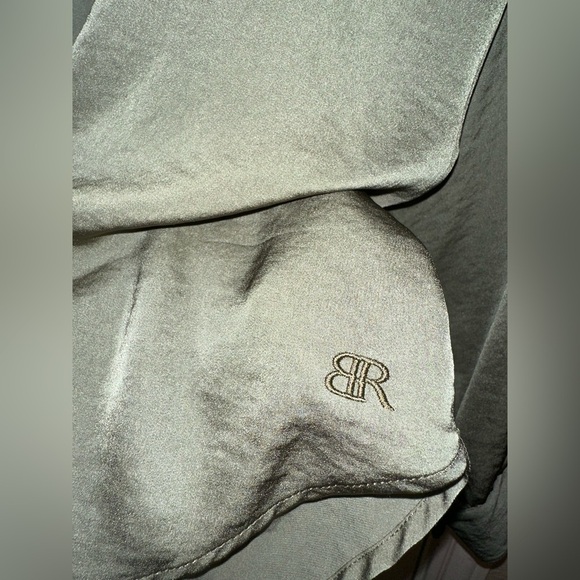 Banana Republic Women's Green Satin Blouse Collared Pullover Top XXL Button Cuff - Picture 4 of 10